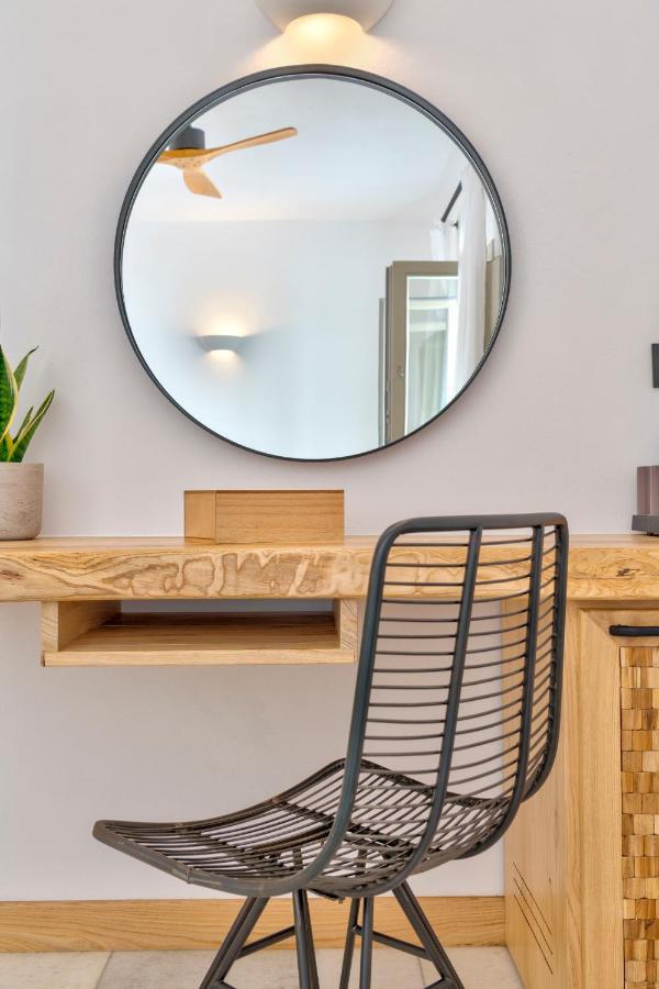 Calma Boutique Hotel Posidhonía Екстериор снимка