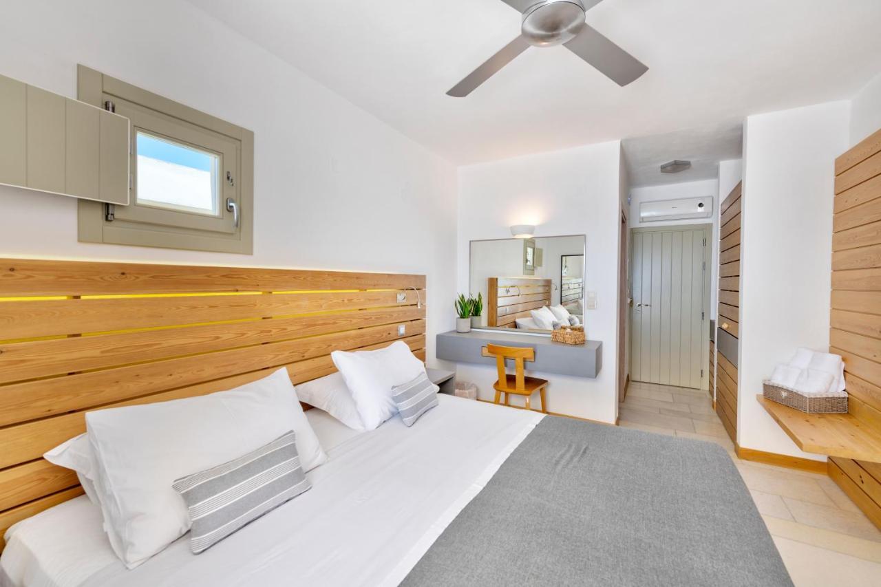 Calma Boutique Hotel Posidhonía Екстериор снимка