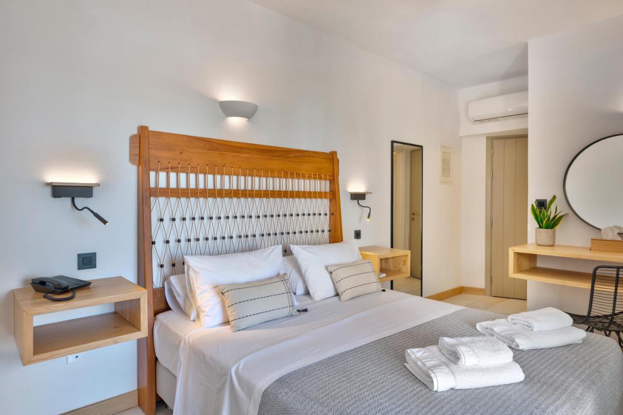 Calma Boutique Hotel Posidhonía Екстериор снимка